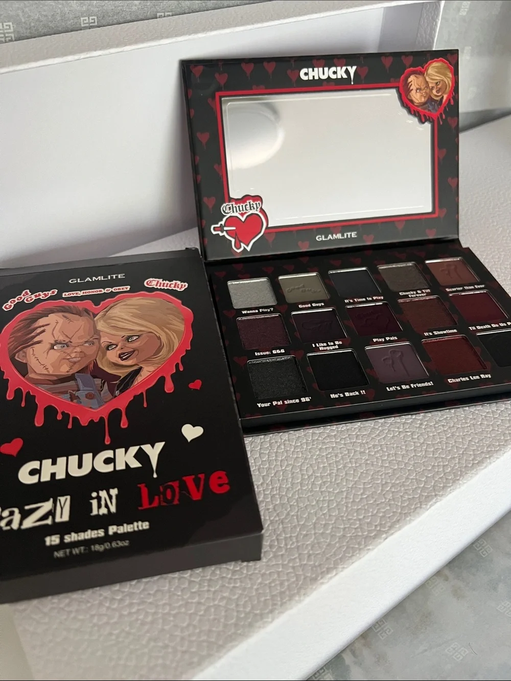 Glamlite - Chucky Crazy in Love 15-Shade Eyeshadow Palette - Black/Red
